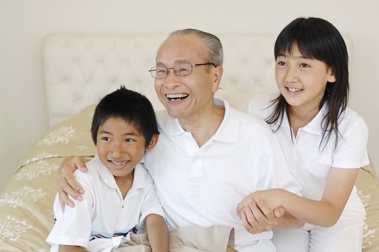 【希少】末期ガンと漢方 : 東西医療の融合父に起きた奇跡 末期ガンと漢方 東西医療の融合 父に起きた奇跡 - メルカリ